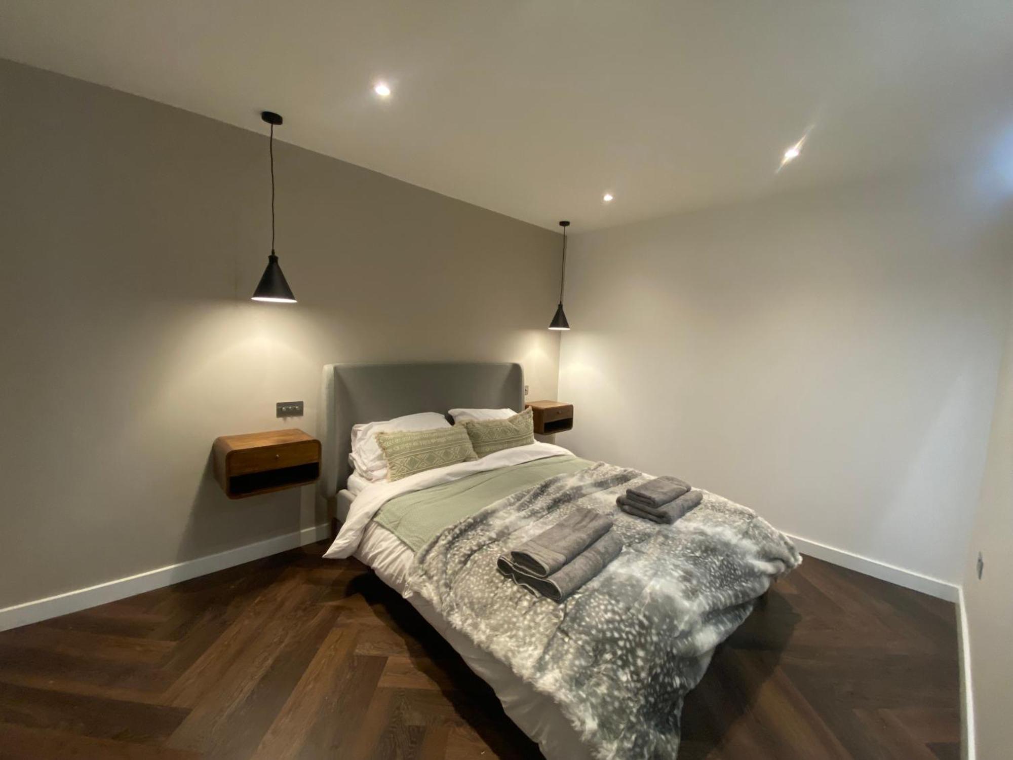 The Retreat, Luxury Studio Apartment In Bath With Parking Екстериор снимка